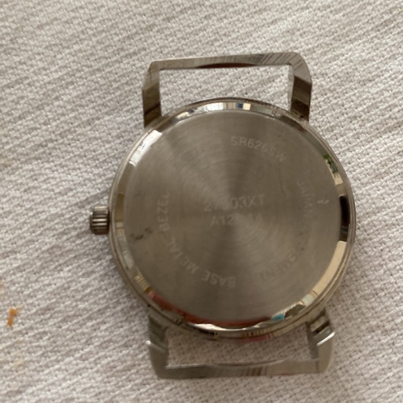 COPY - Watch with 2 arm bands . Works great. Can buy more arm bands. - Picture 3 of 10